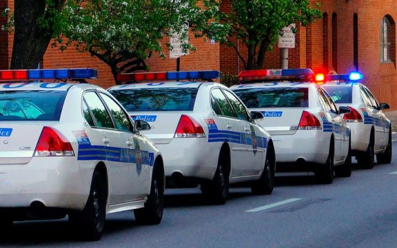 La policía se suma a la lucha contra el contrabando de tabaco