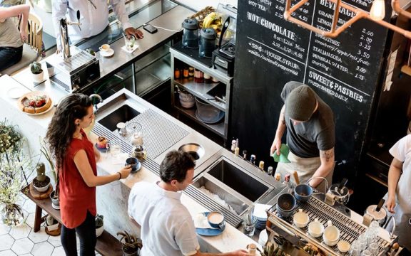 El empleo sube un 3,8% en el sector de la moda