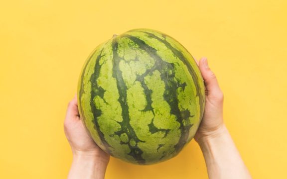 Idea original para los niños: Pan con forma de sandía