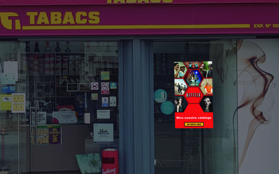 El estanco apuesta por las pantallas led publicitarias