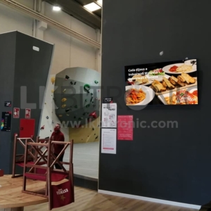 Pantalla de interior de 75'' para gimnasio (Vilanova i la Geltrú)