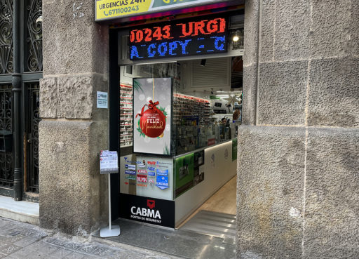 Cómo decorar tu escaparate en tu tienda