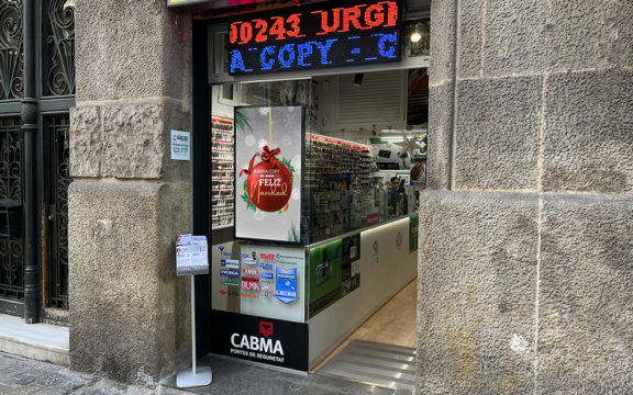 Cómo decorar tu escaparate en tu tienda